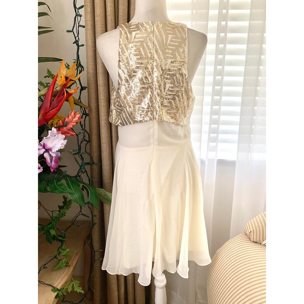 3/$15 NEW Speechless Gold Geometric Sequin Chiffon Sleeveless Mini Dress Ivory - Picture 4 of 9